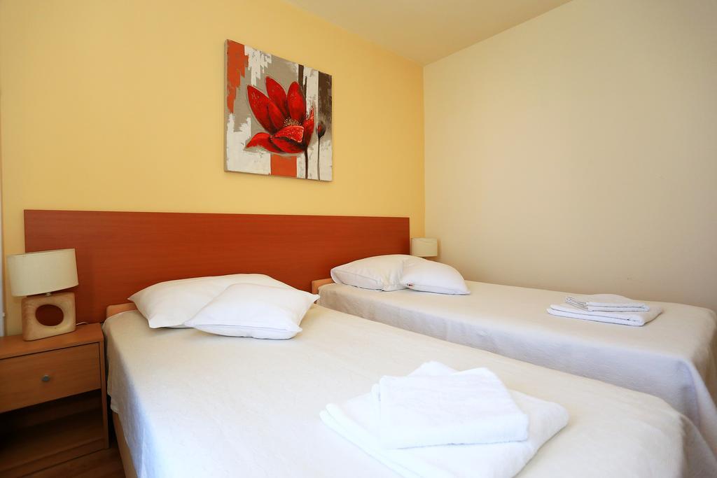 Micic Apartment *