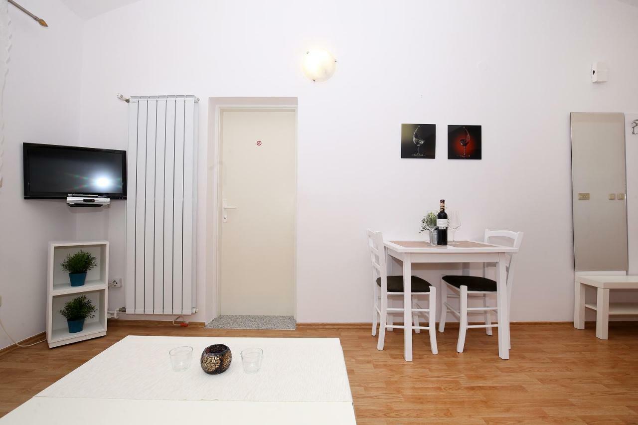 Micic Apartment