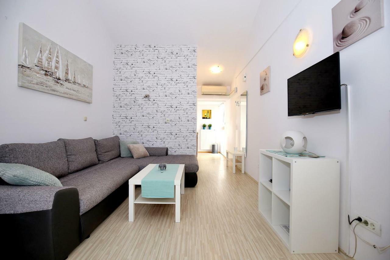 Micic Apartment